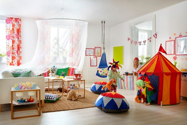 Living with children (9)