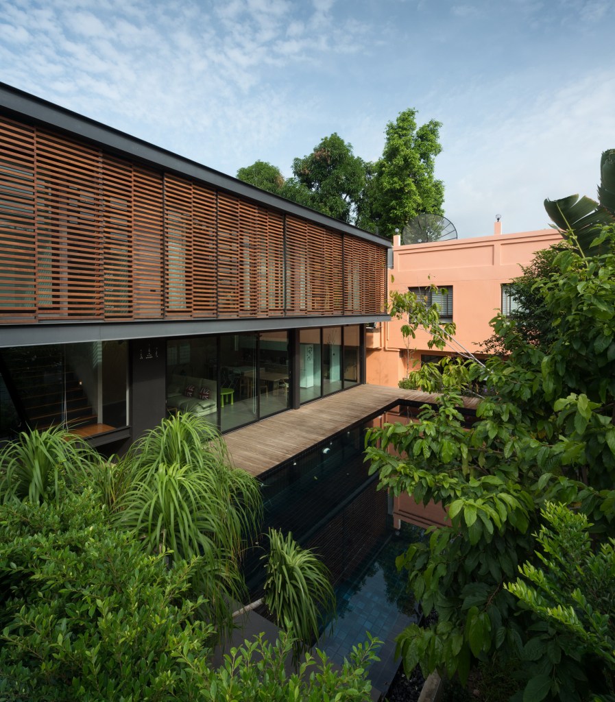 u38-house-42
