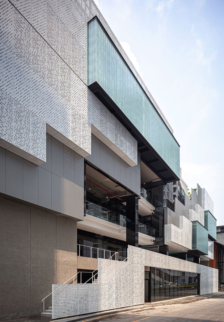 K+ ออฟฟิศแห่งใหม่ที่ทำให้การทำงานกับธนาคารไม่ใช่เรื่องน่าเบื่ออีกต่อไป ...